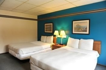 Americas Best Value Inn Story City Eksteriør billede